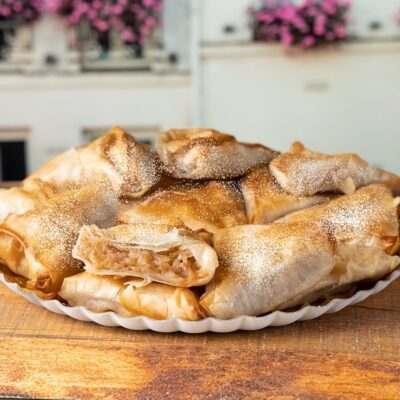 Platou trigoane cu mere