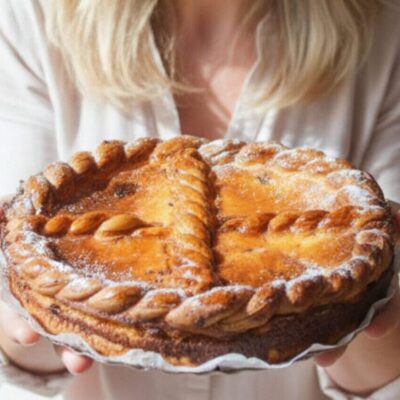 Pască cu brânză și stafide